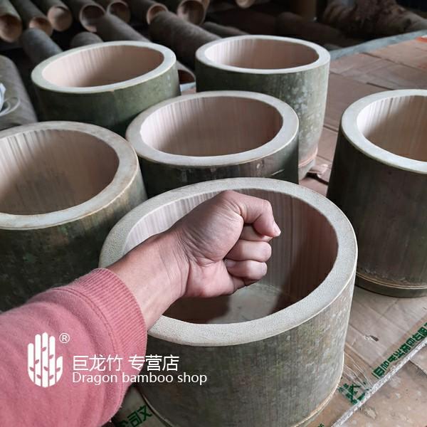 巨龙竹竹筒、笔筒，不带盖子。