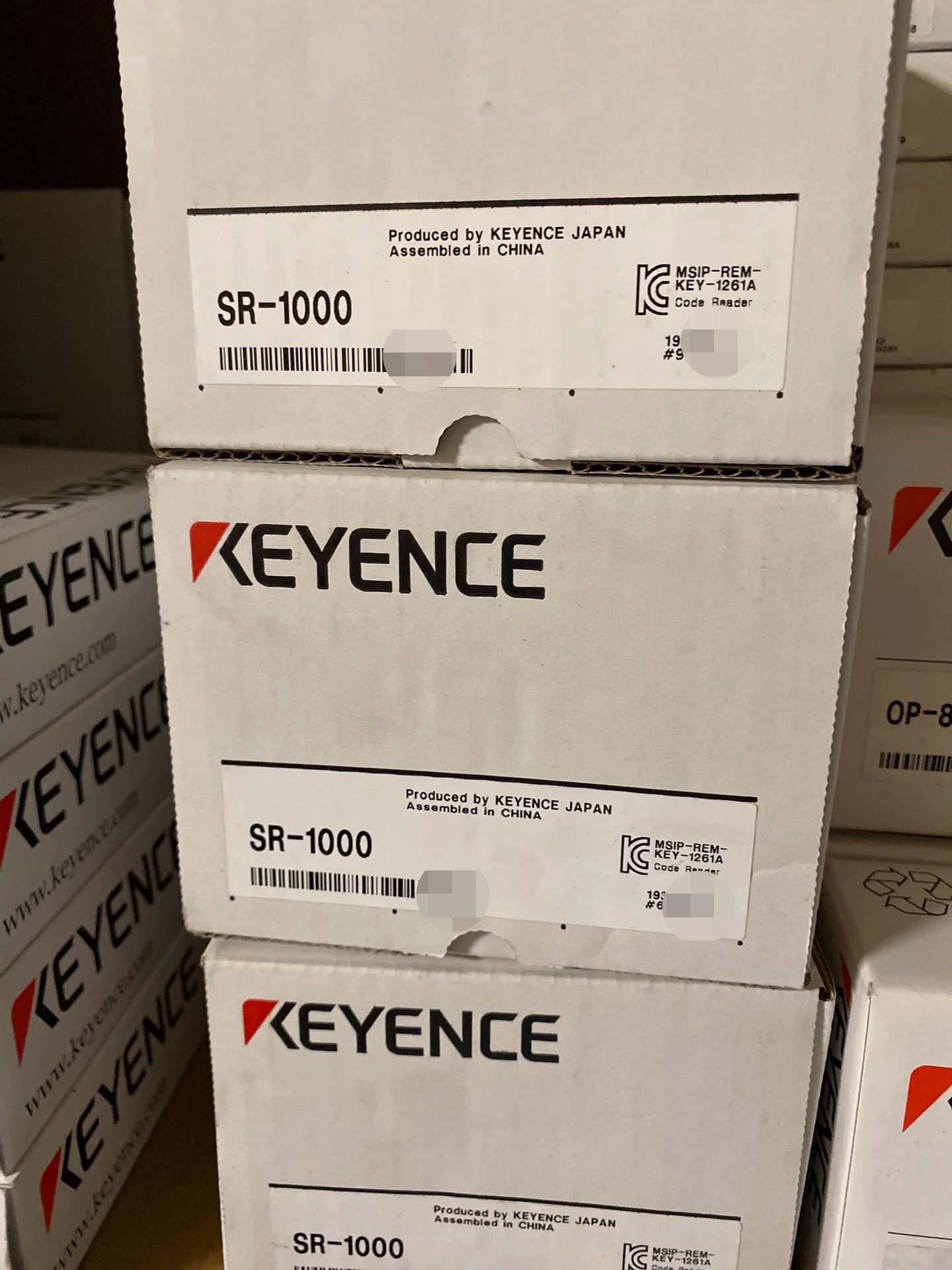 基恩士SR-1000，现货3个。