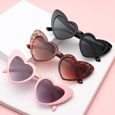 Heart Sunglasses Women Brand Designer Cat Eye Sun Glasses Fe