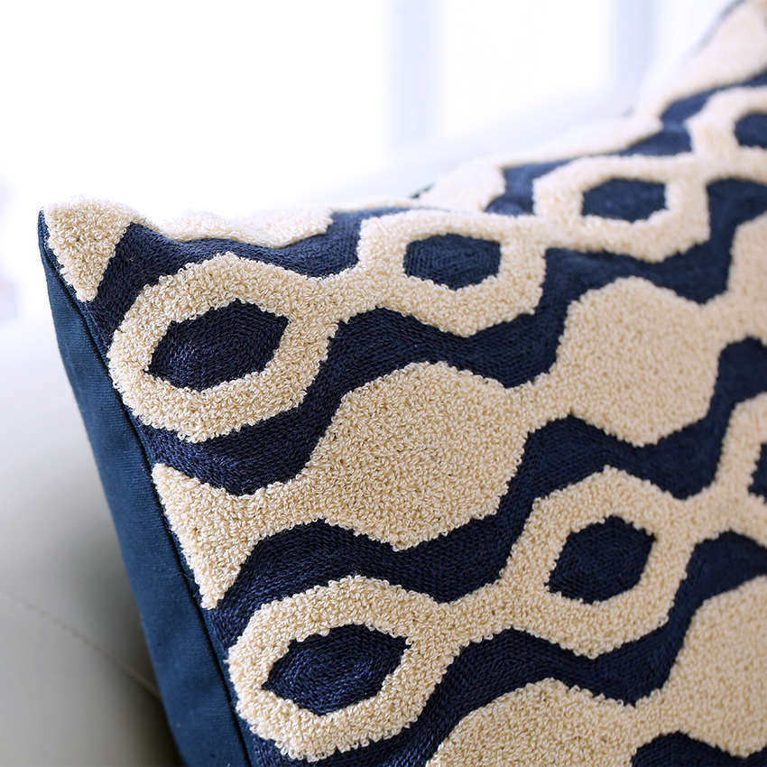 批发现代美式蓝色条纹沙发抱枕靠垫套家居软装棉麻刺绣花靠枕床头