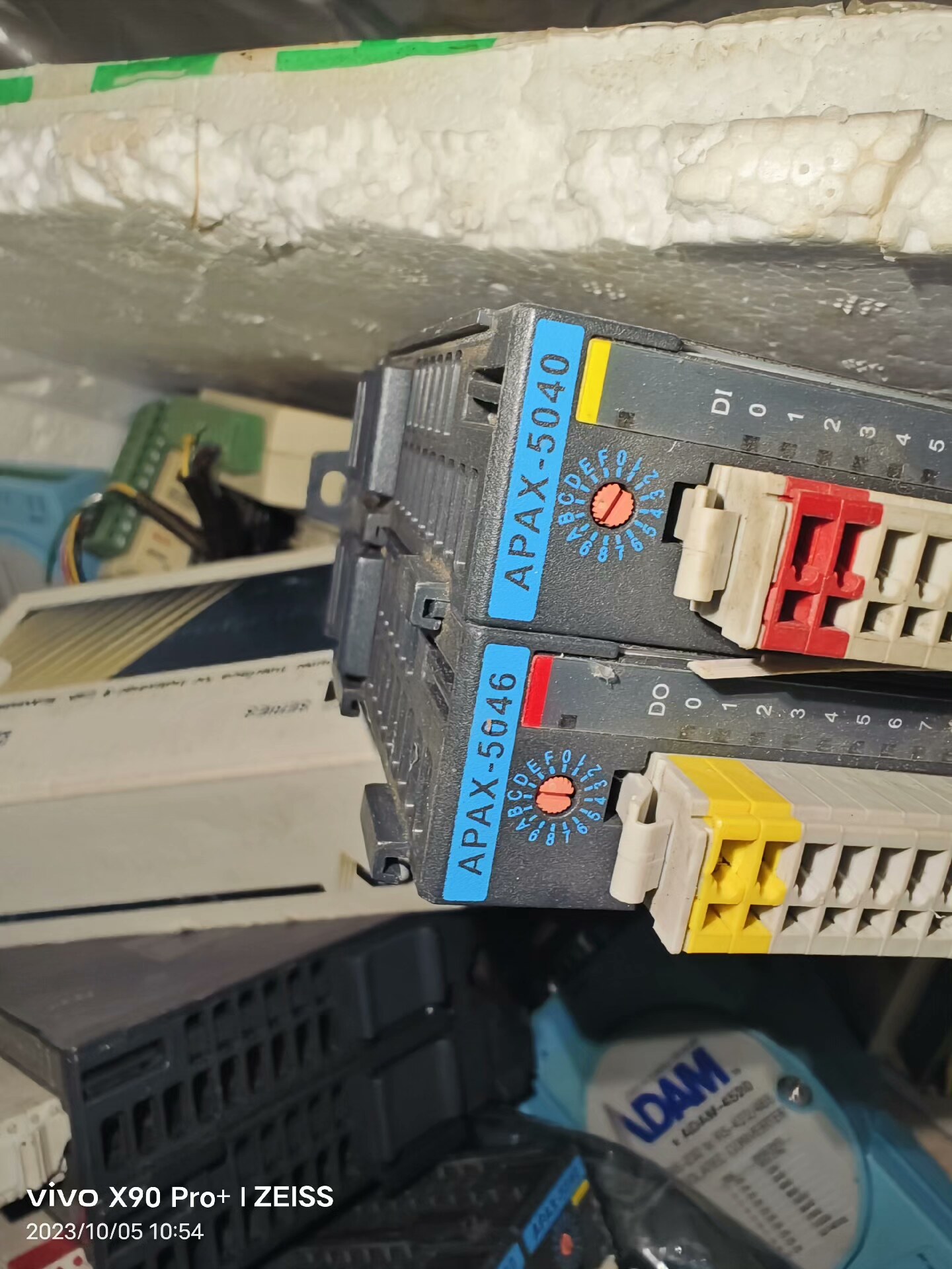 研华APAX- 5040  5045 5046   实物如图