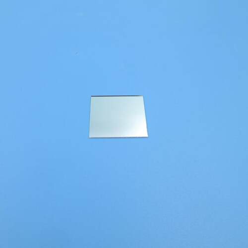 680nm-730nm通过滤光片680-730nm高透滤波片现货光学玻璃滤镜可做