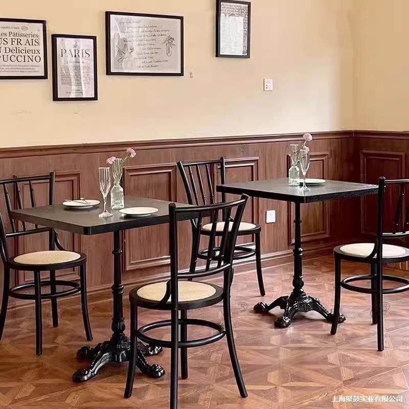西餐厅酒吧复古风圆桌咖啡厅烘焙甜品店餐桌奶茶法式实木桌椅组合