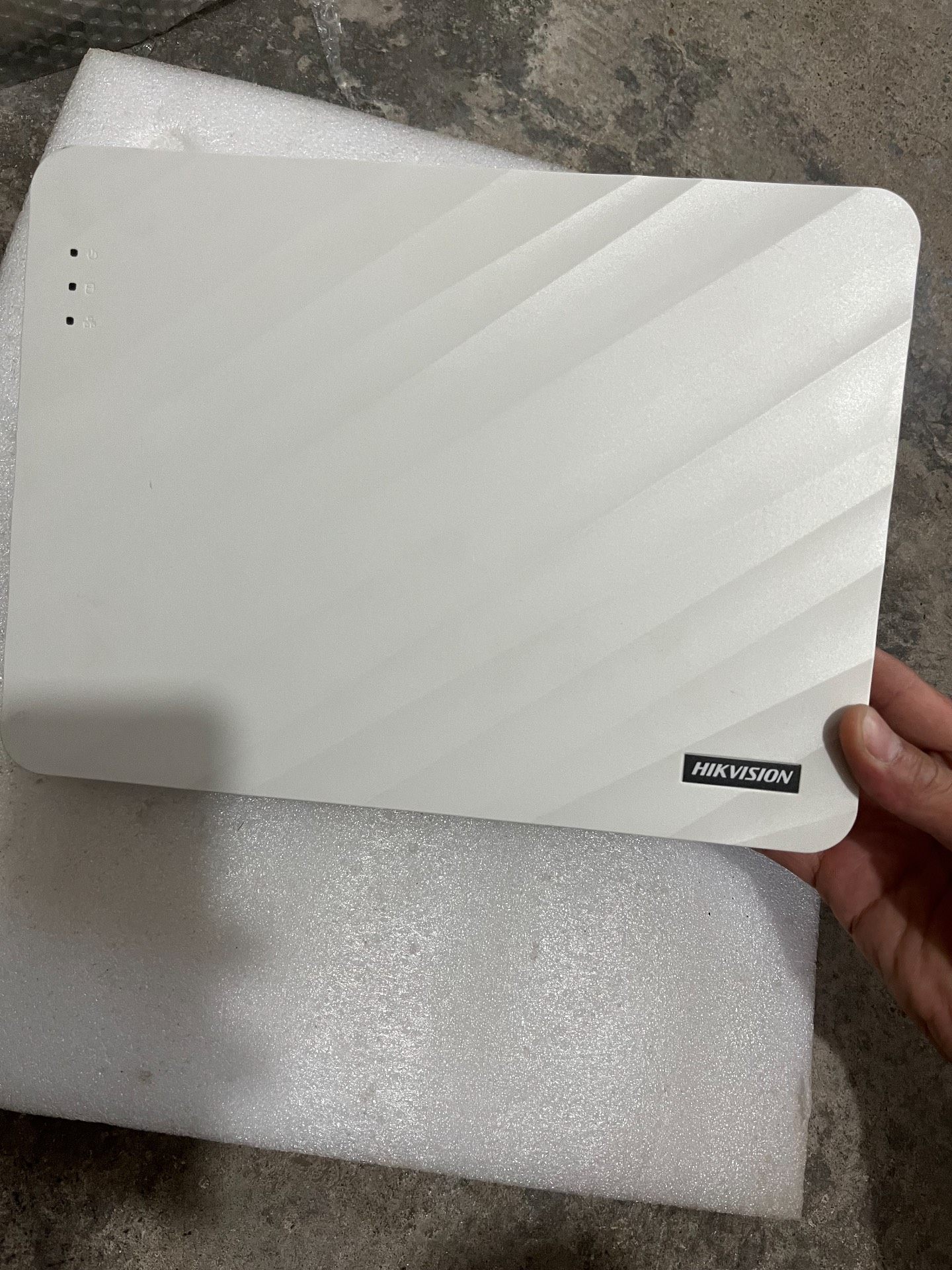 海康DS-7108N-F1/8P(C)