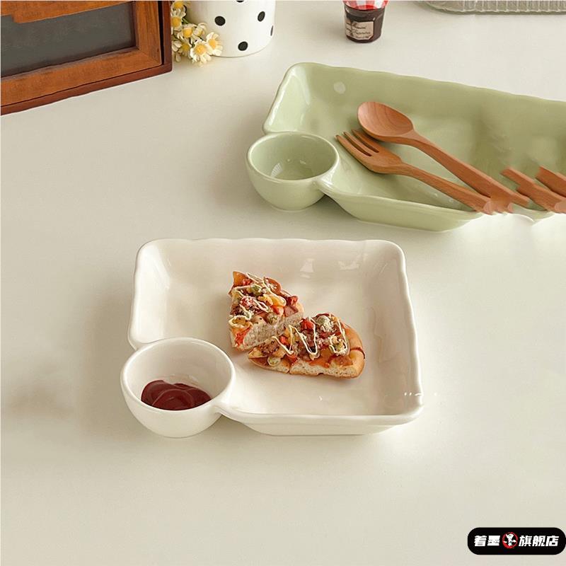 大号饺子盘带醋碟PP分格碟