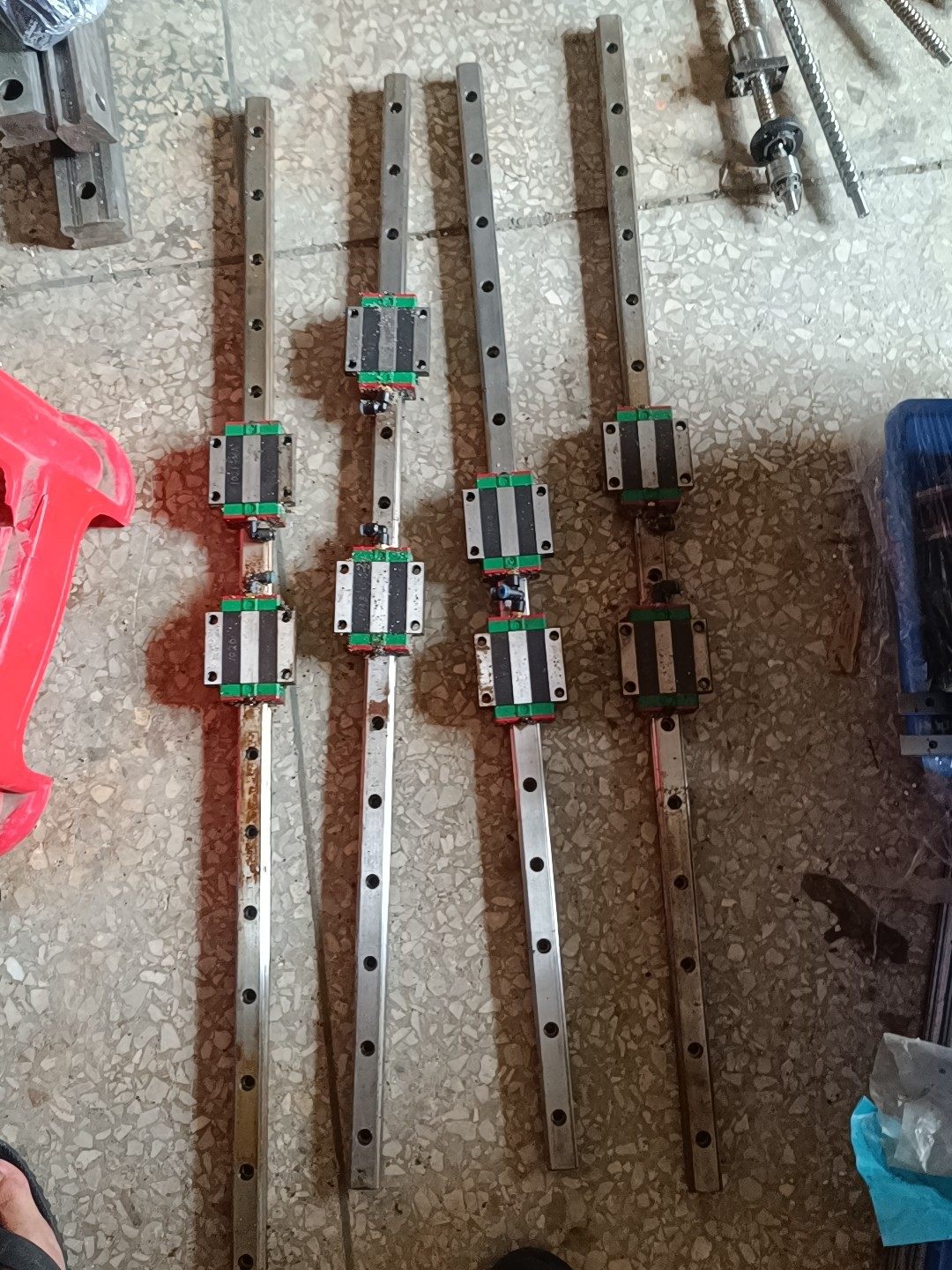 上银25法兰导轨滑块长900一轨两滑块