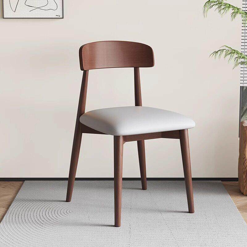 实木餐椅家用现代简约北欧纯实木椅子客厅小户型胡桃色原木餐桌椅