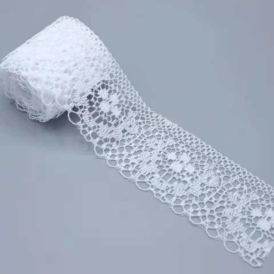 批发现货4cm蕾丝小花边辅料服装饰配件手工缝纫裙摆衣帽饰 蕾丝边