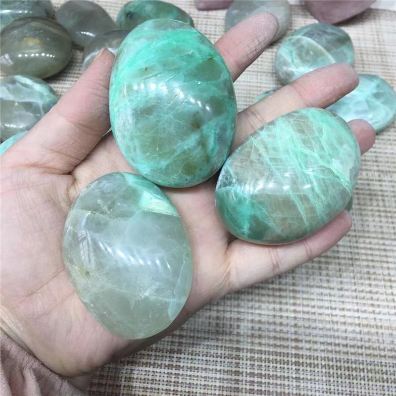 厂家天然绿月光把玩石原石打磨手部按摩石跨境直播摆件500g
