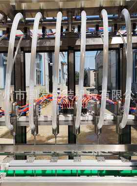 全自动璃水装尿素灌装机 厂家定制尿 素防冻764玻液灌机