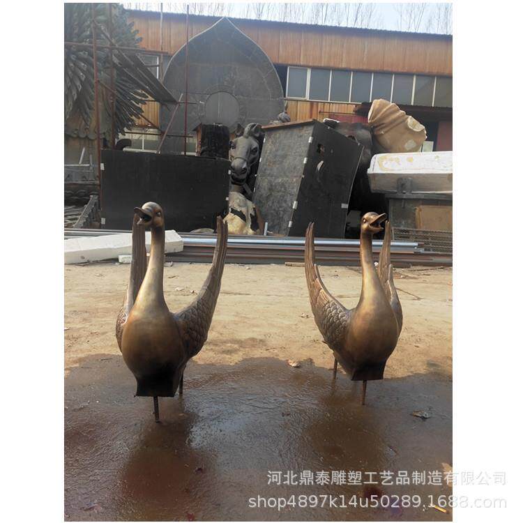 天鹅铜雕塑 天鹅喷水 天鹅喷泉雕塑 售楼部装饰喷水天鹅 纯铜天鹅