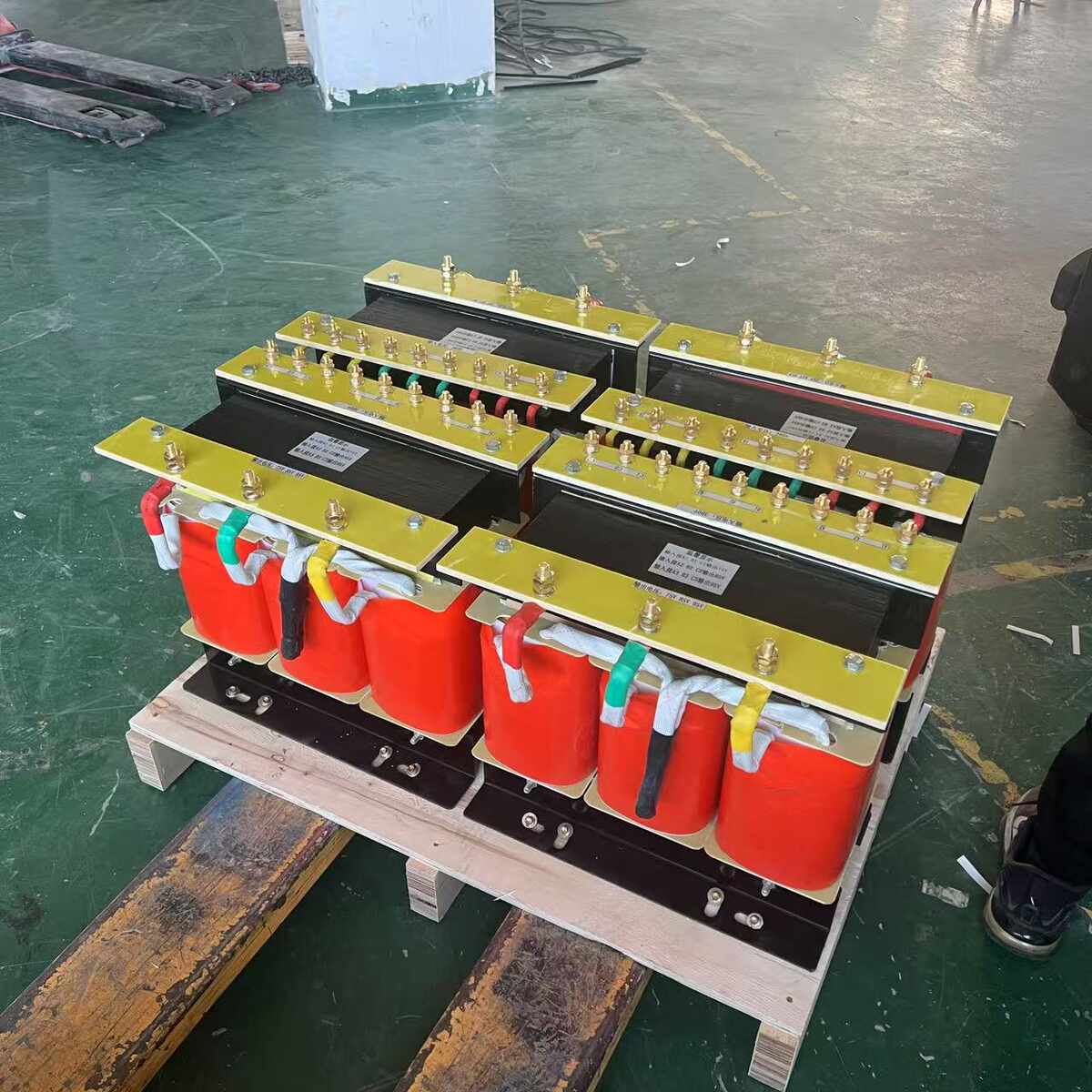 三相干式隔离变压器380V变220V230转415V480伏660V690SBK40K50KVA