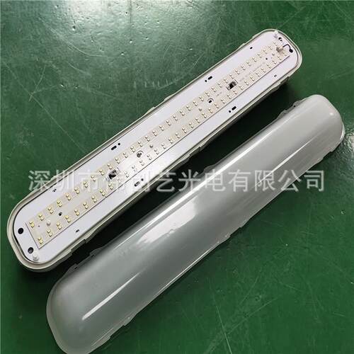乳白罩三防灯6W脚踩不烂耐高温阻燃IP65PC贴片led三防灯具