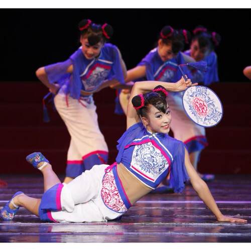 新款荷花小奖嫚歌群舞曼舞蹈演出服儿童民小族秧表演服古典扇子舞