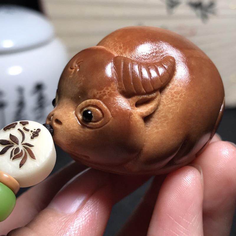 新品橄榄核手工雕刻牛B锁匙扣挂件手把件巴西核生命源把玩件文玩