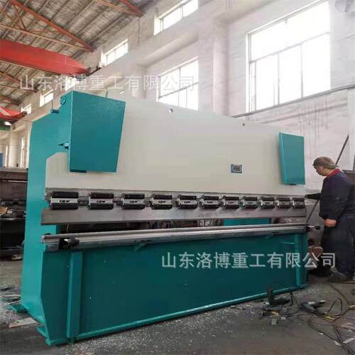 工厂荐LB-175621推60T吨25压00 数控折板机2.5米钢板折弯数控液折