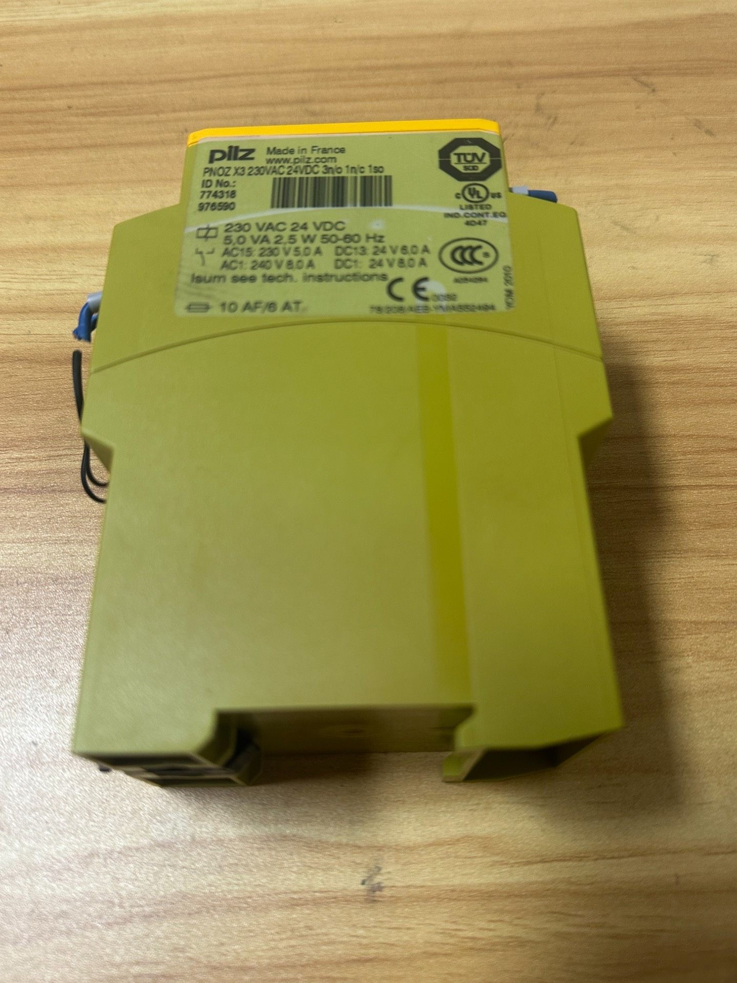 pilz皮尔兹安全继电器774318