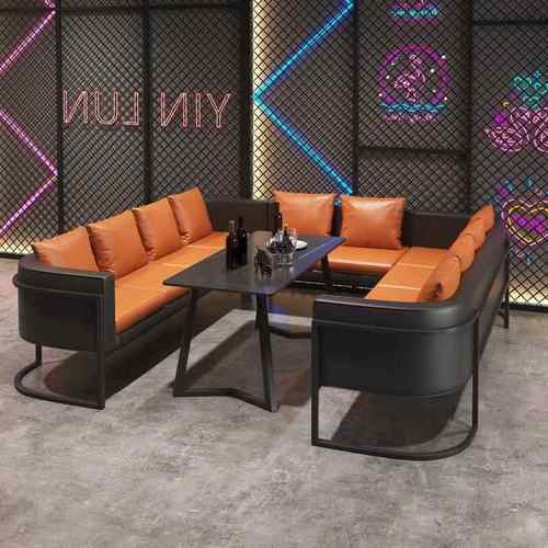 工业风现代酒吧皮艺沙发椅商用咖啡厅西餐厅音乐餐吧卡座桌椅组合