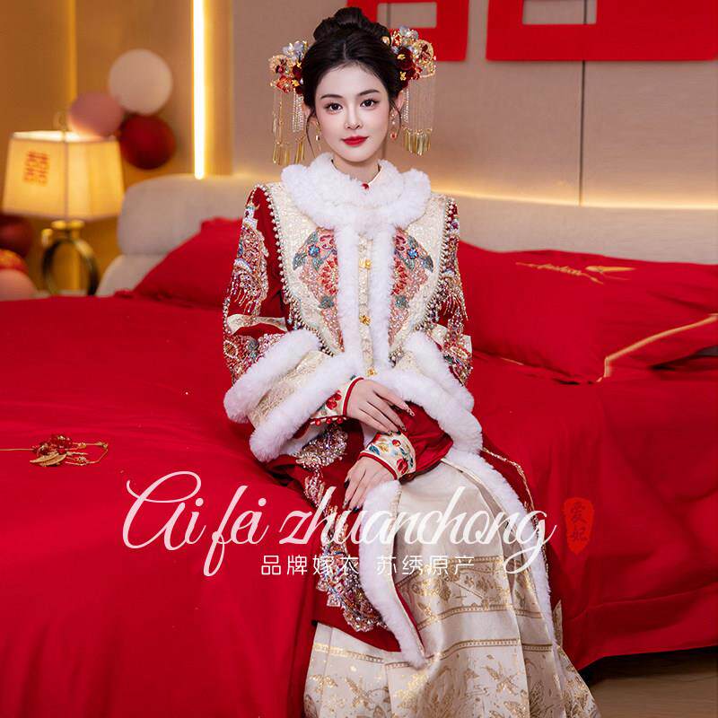 新中式秀禾服2025新款结婚新娘中式嫁衣龙凤挂婚服凤冠霞帔冬季女