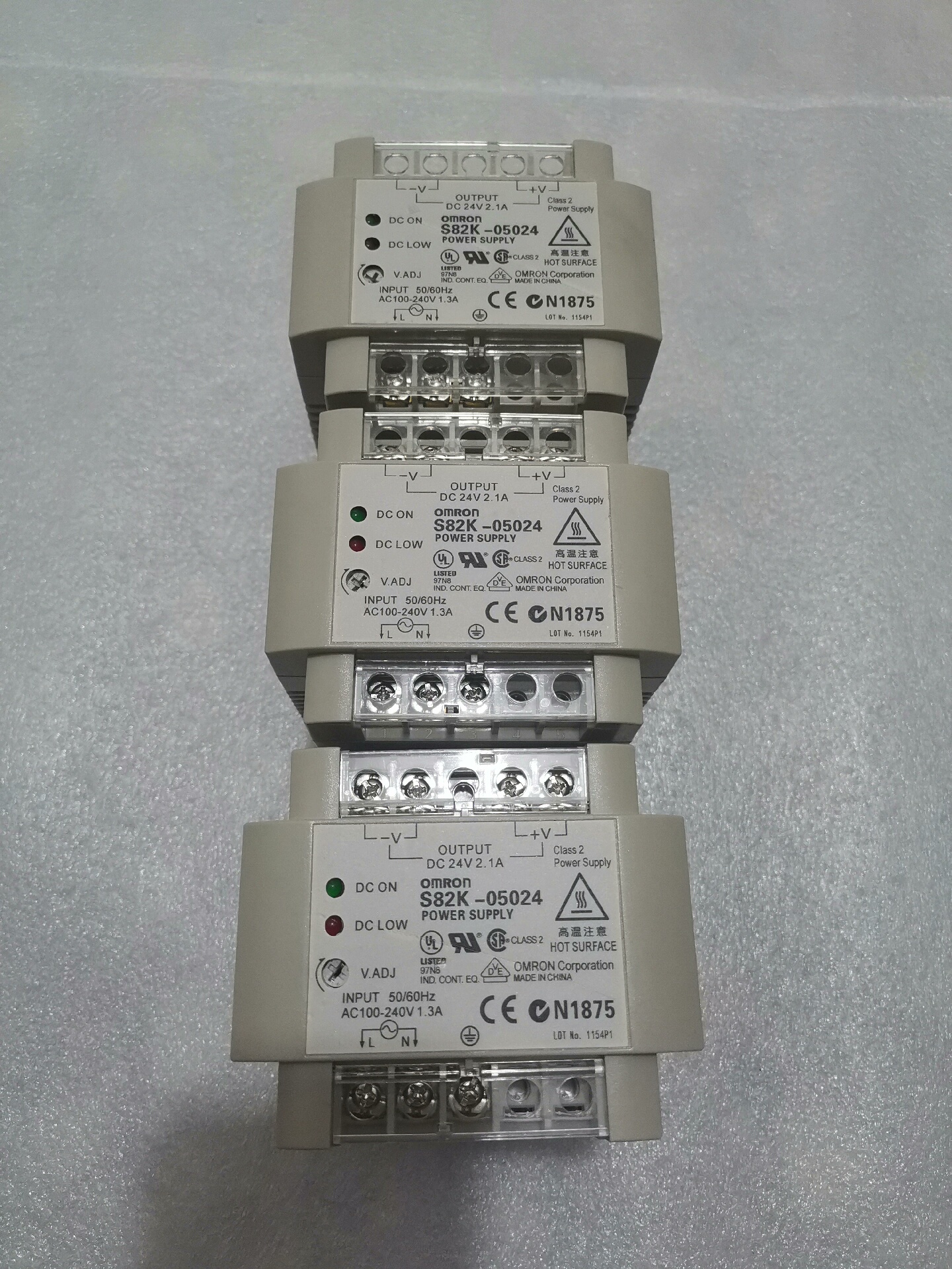 欧姆龙S82K-05024，全新无包装现货三个，实物拍摄功能