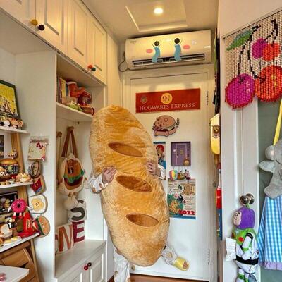 Bedhead cushion, long bread pillow, plush toy body pillow