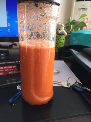 WMF德国榨汁机真假辨别，三招轻松搞定