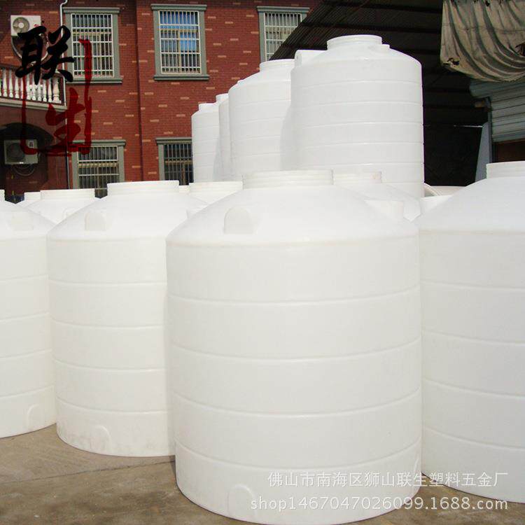 500L化工水箱塑料水塔塑胶储水桶工地装水罐
