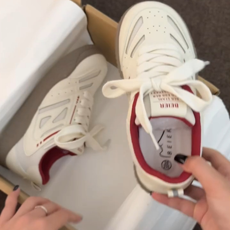 运动鞋黄色丑萌透气板鞋老爹鞋