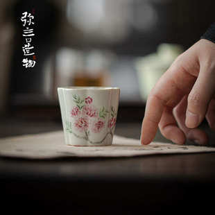 功夫茶具主人杯 弥言釉上彩手绘桃花茶杯手工陶瓷海棠花口杯日式