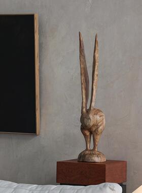 戊际原创长耳兔子艺术雕塑中古别墅实木雕刻客厅艺术软装饰品摆件