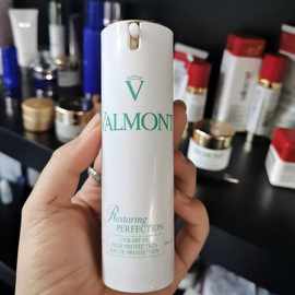 瑕疵Valmont/法尔曼清透亮颜修护防晒乳液SPF50隔离霜30ML