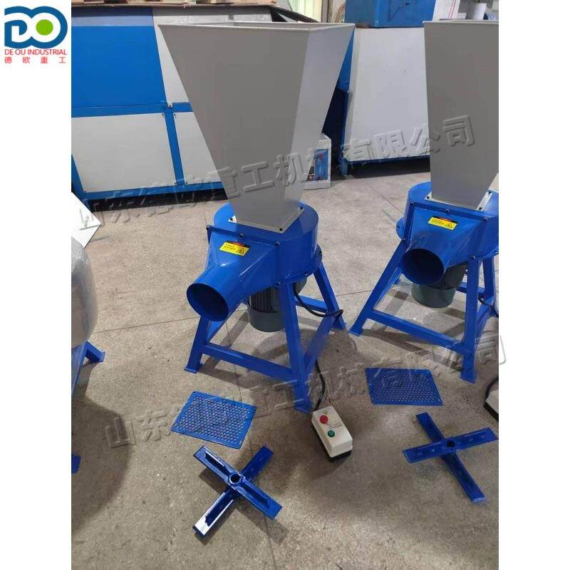 小型枕头内芯粉碎设备玩偶抱枕填充物海绵粉碎机乳胶棉切粒设备