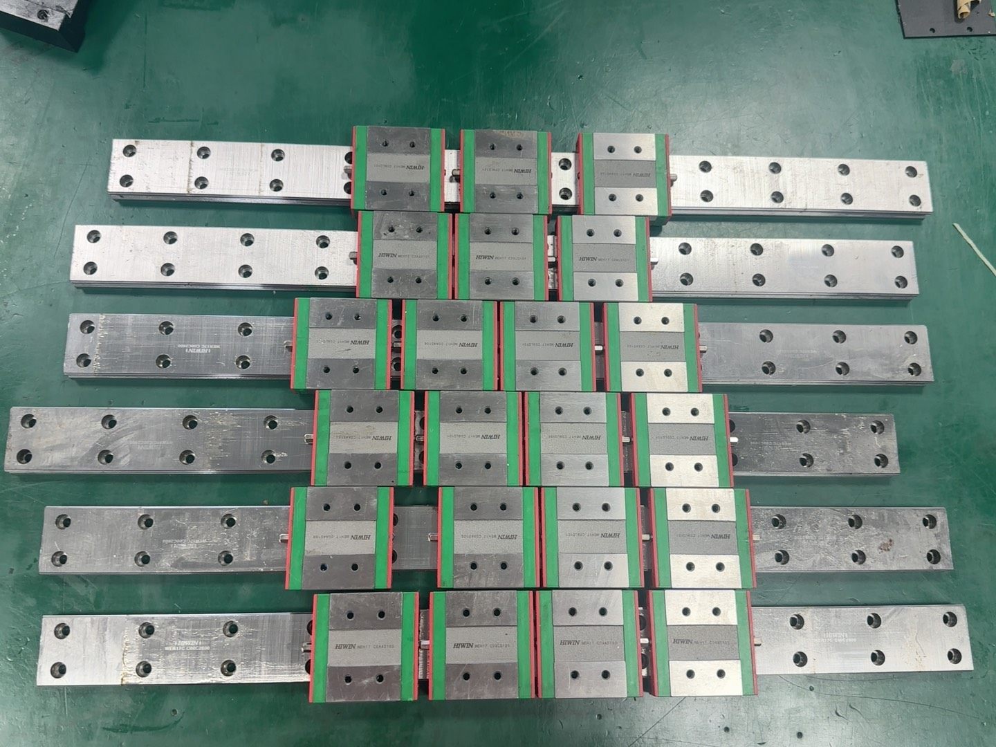 HIWIN/上银 WEH17滑块 WEH17CA 轨道460