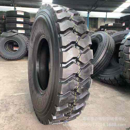 825r16钢丝胎短途货车卡车轮胎矿山花纹加深抗压现货批发825R16