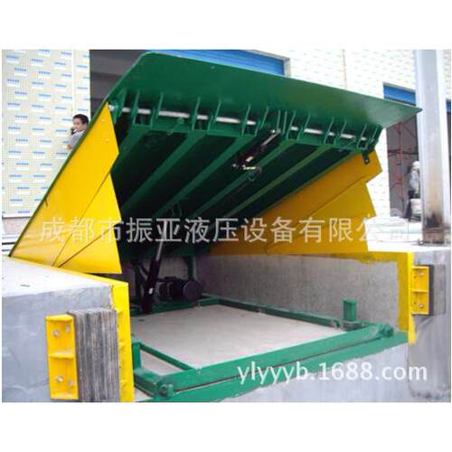 6吨液压月台固定式登车桥/8吨库房卸货平台/10吨移动式装货登车桥