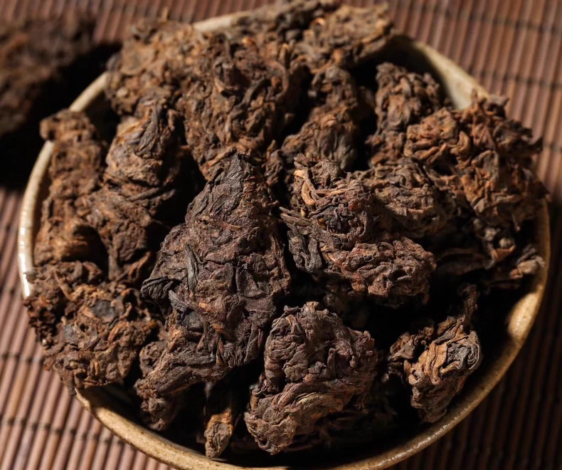 2006年普洱熟茶 普洱茶 老茶頭古樹頭春金芽 凈重：500克一份 普洱茶 BUASHOP普洱老茶