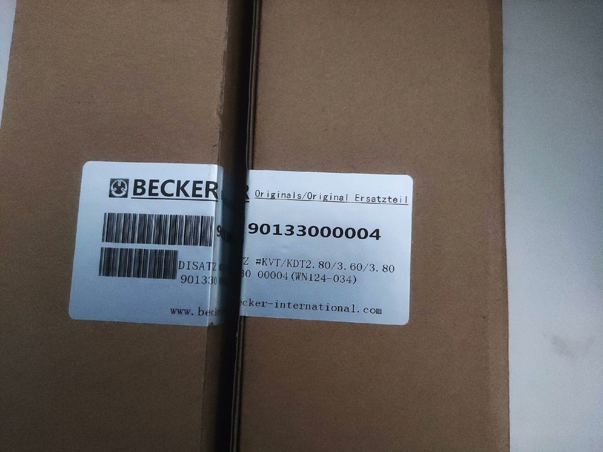 德国贝克BECKER，90133000004，真空泵碳片KV