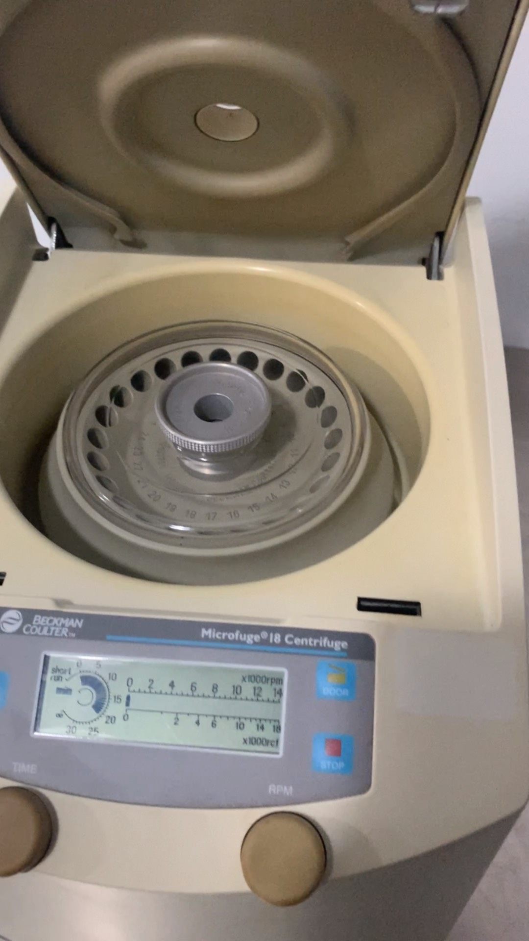 贝克曼离心机microfuge 18高速离心机 常温，不制冷