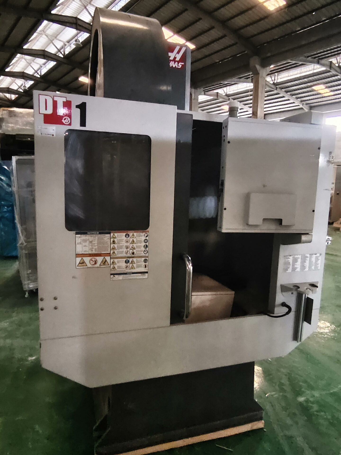 钻攻机HAAS DT-1(2010/USA)议价