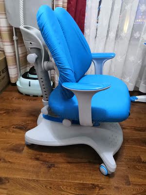 家长反馈爱学习儿童书桌怎么样?大来讨论下真相内幕