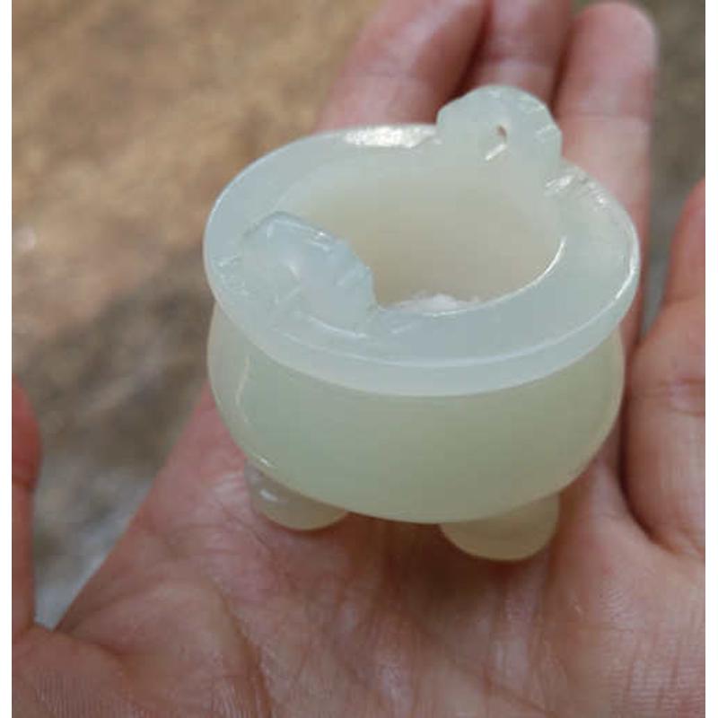 厂家直销阿富汗白玉手把件玉鼎青白玉小鼎手玩件白玉鼎鼎天立地