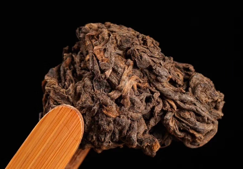 2006年普洱熟茶 普洱茶 老茶頭古樹頭春金芽 凈重：500克一份 普洱茶 BUASHOP普洱老茶