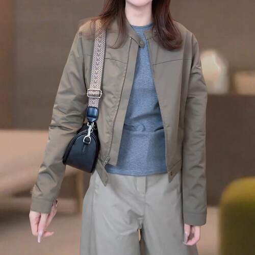 初秋胖休闲遮肉时尚百搭夹克外套女小个子简约洋气立领短款0907e