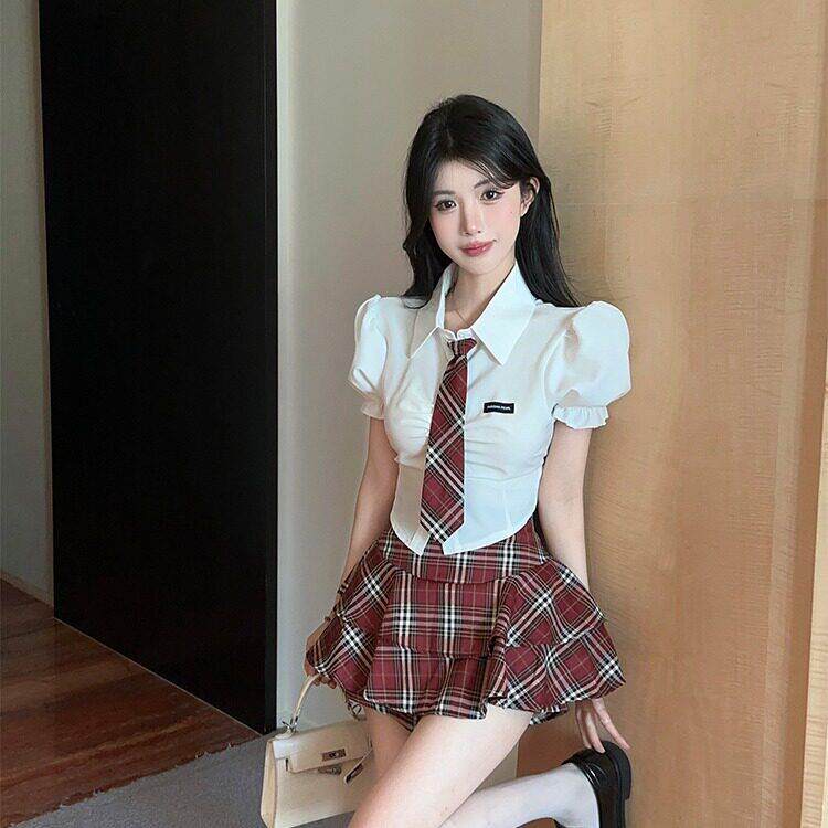 2026夏季新款校园学院风制服短袖衬衫女泡泡袖甜辣收腰女团上衣