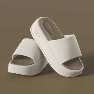 室内厚底增高透气防滑外穿通勤凉拖鞋 新款 女士夏季 时尚 双色凉拖鞋