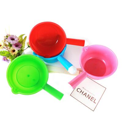 Thickened Large Plastic Water Ladle for Home Use, Watering F