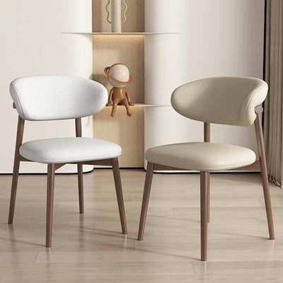 CC北欧现代简约实木餐椅家用实木椅子书桌椅意式轻奢设计师靠背椅