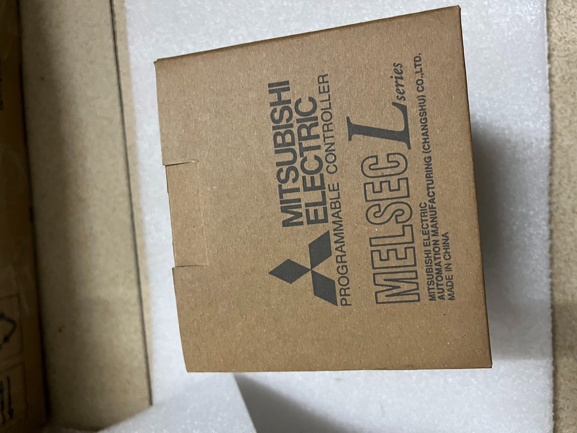 三菱L06CPU-CM全新原装正品，全新未拆封，21年货。