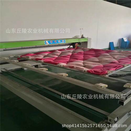 厂家出口电脑绗缝机全移动单针智能绗缝机百种图案家纺缝被机价格
