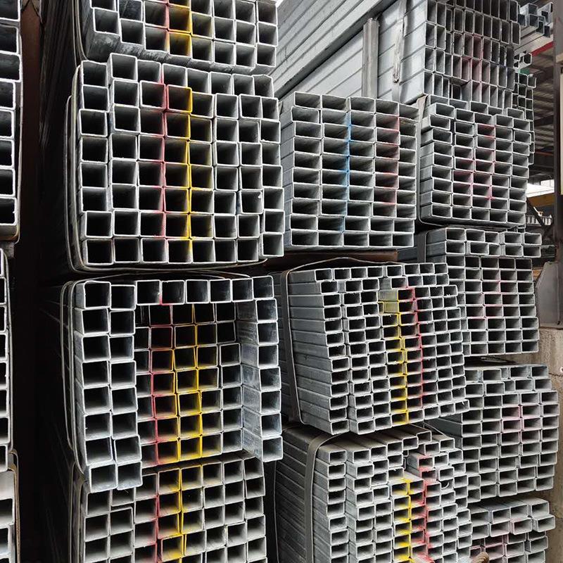 Q235b幕墙热镀锌方管100x100现货广东40x60护栏镀锌方管6米